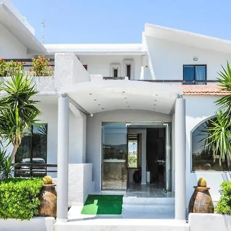 Valentino 2*