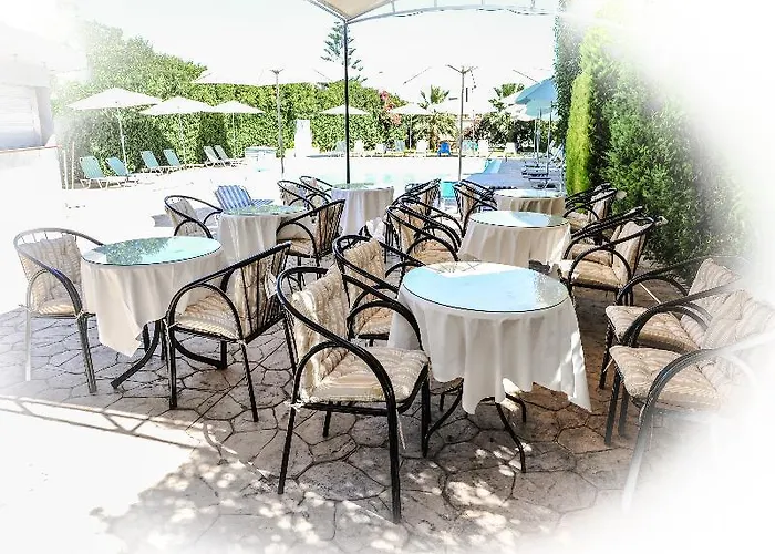 Valentino Szálloda Kremasztí